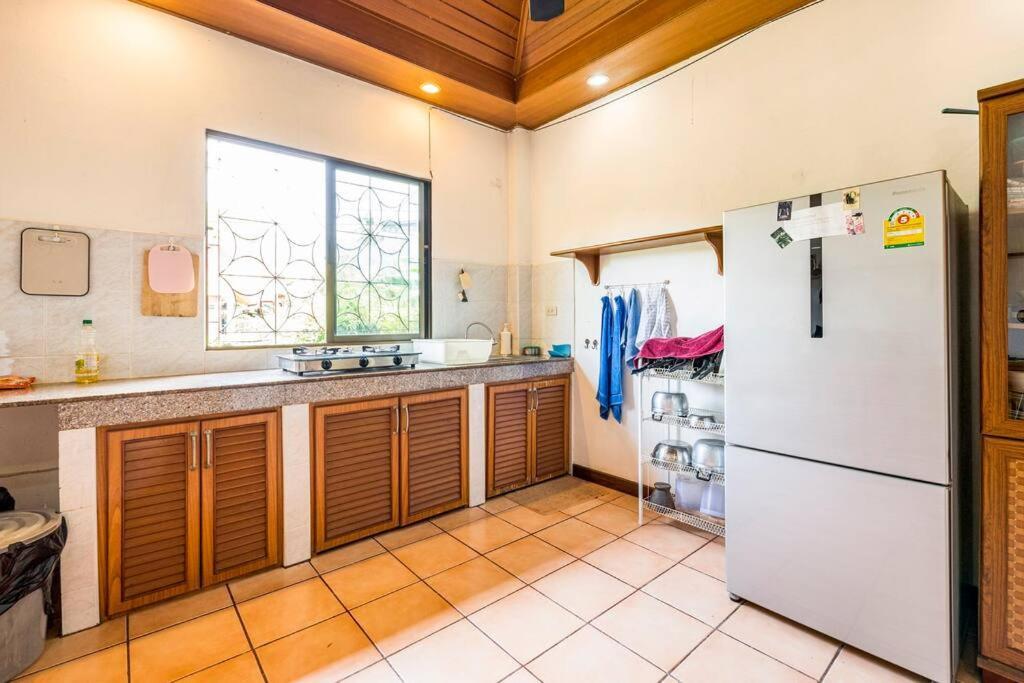 Baan Coconut Villa Bãi biển Bang Tao Ngoại thất bức ảnh