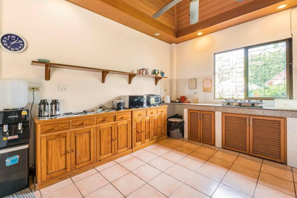 Baan Coconut Villa Bãi biển Bang Tao Ngoại thất bức ảnh